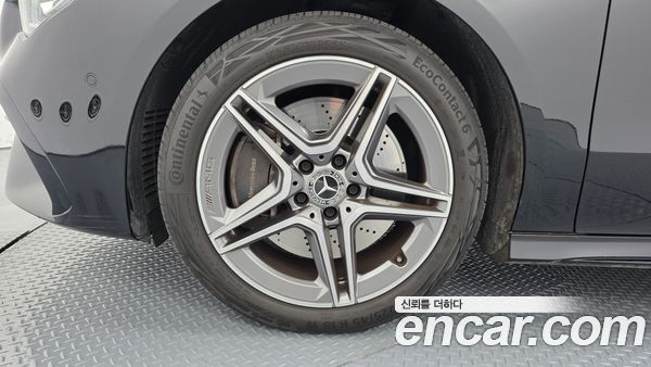 Mercedes-Benz CLA 2024, фото 4