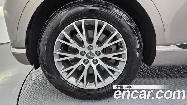 Genesis GV80 2020, фото 5
