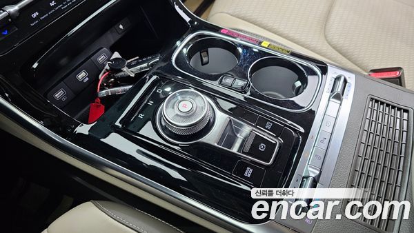 Kia Carnival 2023, фото 9