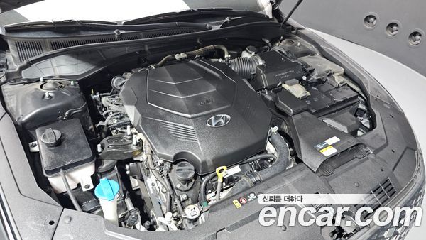 Hyundai Grandeur 2022, фото 6