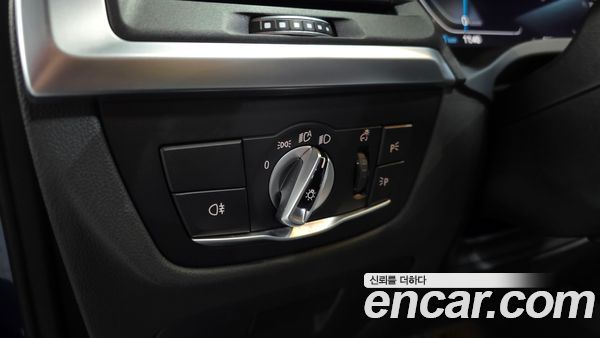 BMW iX3 2024, фото 27