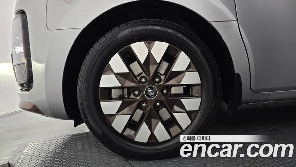 Hyundai Staria 2023, фото 5