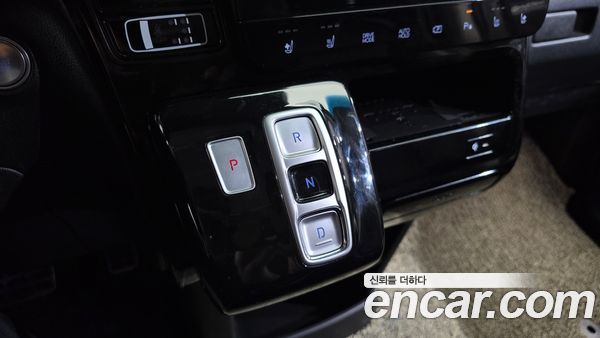 Hyundai Staria 2023, фото 9