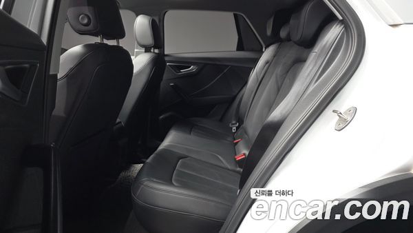 Audi Q2 2023, фото 16