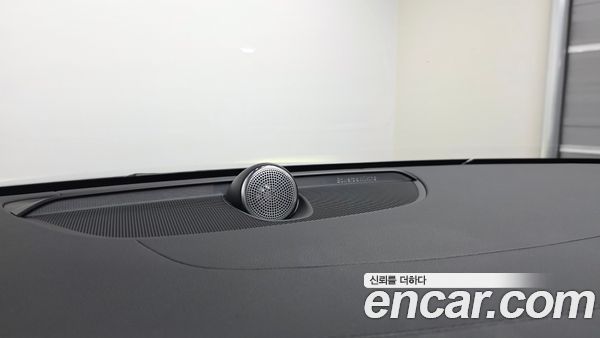 Volvo V60 2020, фото 38