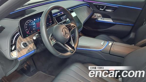 Mercedes-Benz E-Class 2024, фото 14