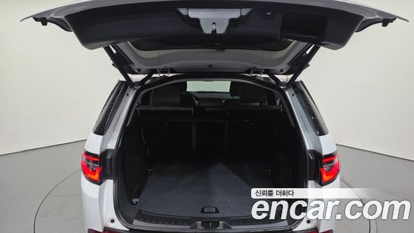 Land Rover Discovery Sport 2023, фото 20