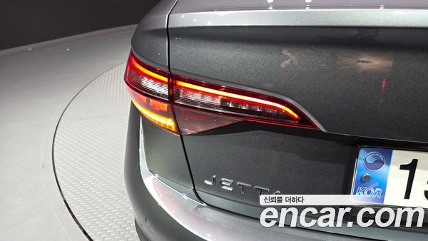 Volkswagen Jetta 2024, фото 9