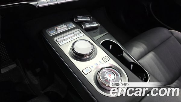 Genesis GV70 2022, фото 12