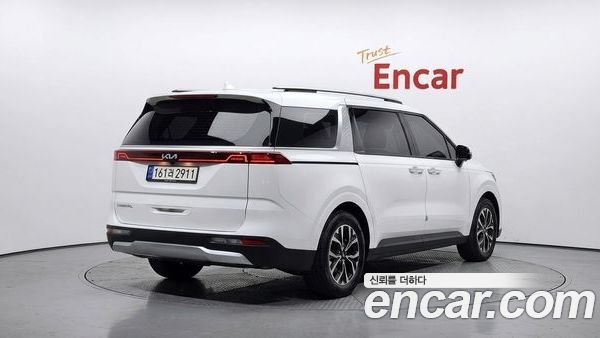 Kia Carnival 2022, фото 2