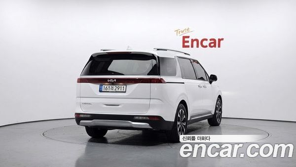 Kia Carnival 2022, фото 4