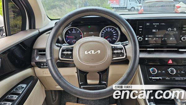 Kia Carnival 2022, фото 13