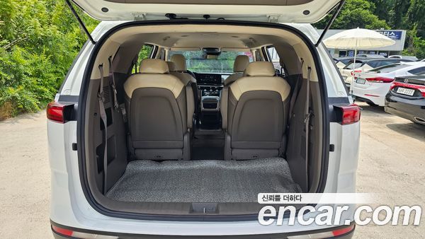 Kia Carnival 2022, фото 17