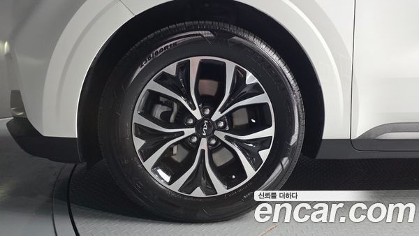 Kia Carnival 2022, фото 5