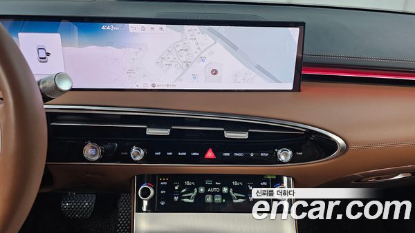 Genesis GV70 2026, фото 17