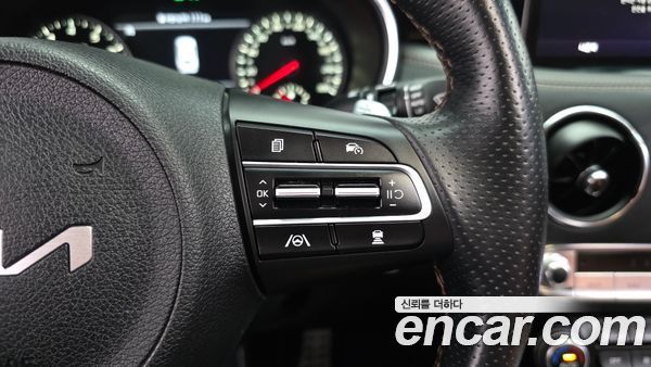 Kia Stinger 2023, фото 18