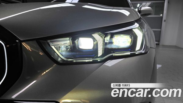 BMW 5 Series 2025, фото 7