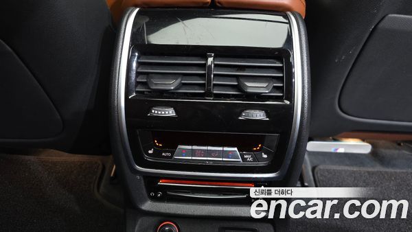 BMW X7 2020, фото 18