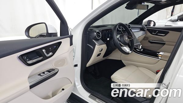 Mercedes-Benz GLC 2024, фото 13