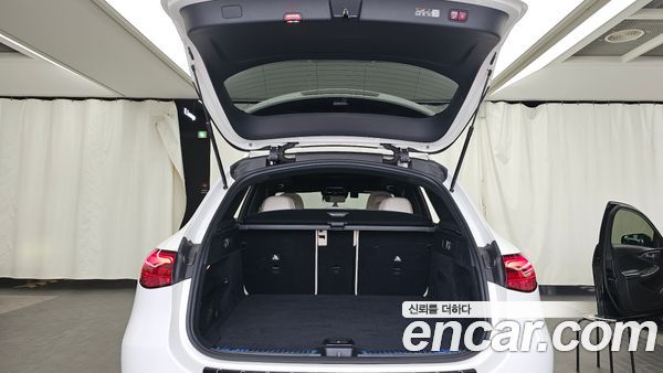 Mercedes-Benz GLC 2024, фото 26