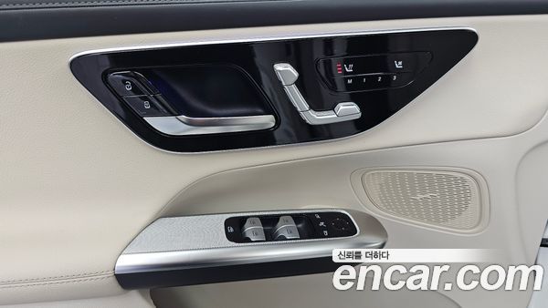 Mercedes-Benz GLC 2024, фото 31