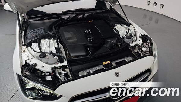 Mercedes-Benz C-Class 2023, фото 6