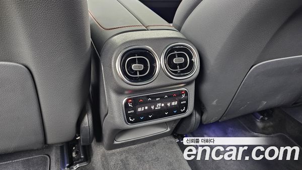 Mercedes-Benz GLC 2026, фото 31