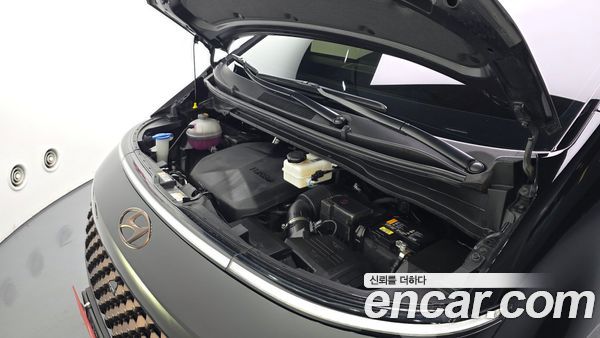 Hyundai Staria 2025, фото 6