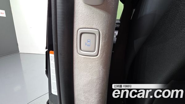Hyundai Staria 2025, фото 18