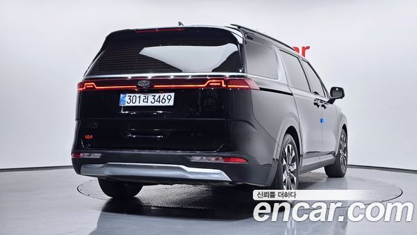 Kia Carnival 2021, фото 2