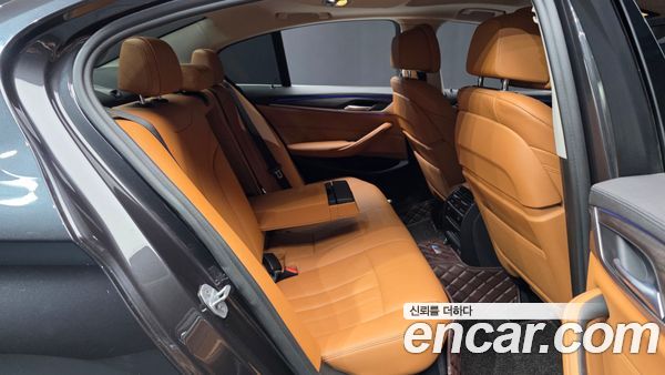 BMW 5 Series 2020, фото 17