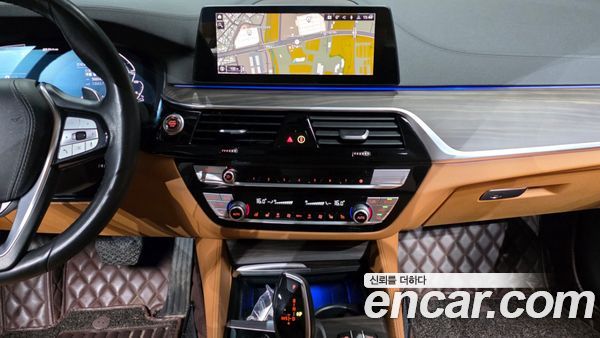 BMW 5 Series 2020, фото 19