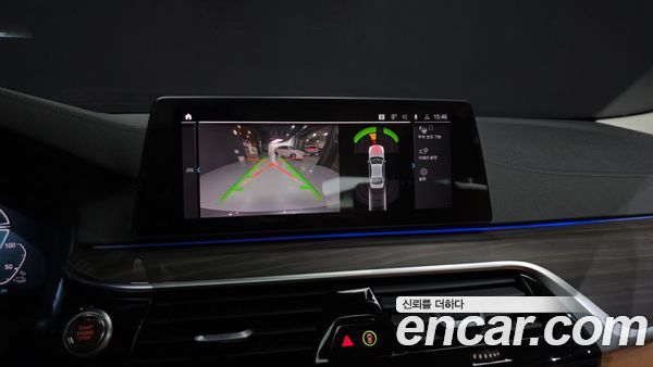 BMW 5 Series 2020, фото 20