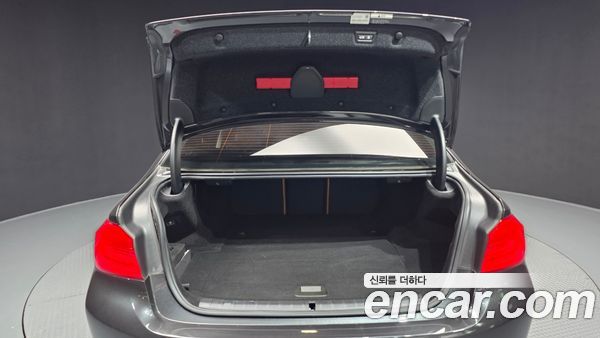 BMW 5 Series 2020, фото 25