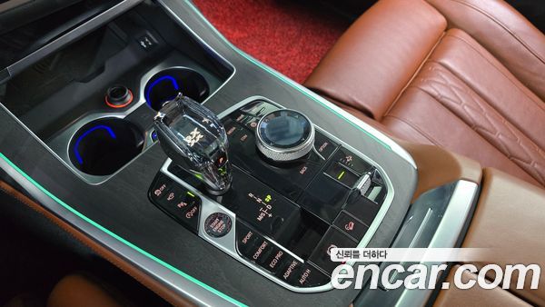 BMW X7 2020, фото 9