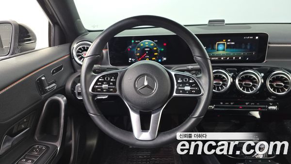 Mercedes-Benz A-Class 2020, фото 20