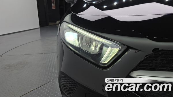 Mercedes-Benz A-Class 2020, фото 8