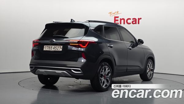 Kia Seltos 2020, фото 2