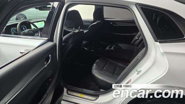 Hyundai Grandeur 2022, фото 16