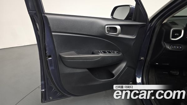 Hyundai Venue 2023, фото 13