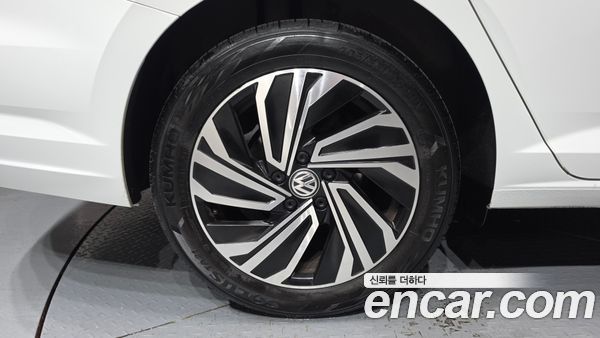 Volkswagen Jetta 2021, фото 5