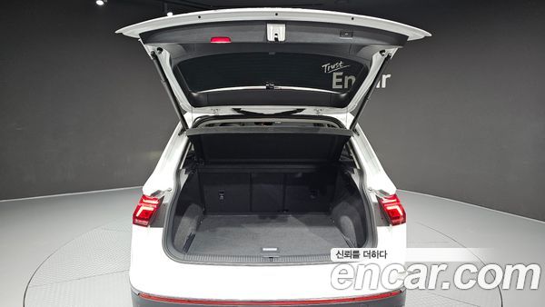 Volkswagen Tiguan 2022, фото 26