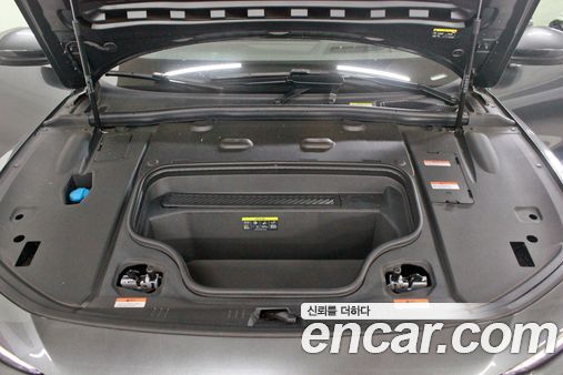 Audi A6 e-Tron 2025, фото 6