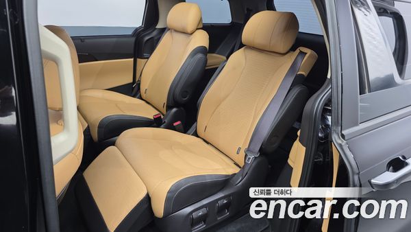 Kia Carnival 2023, фото 17