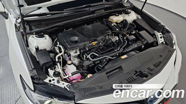 Toyota Camry 2024, фото 6