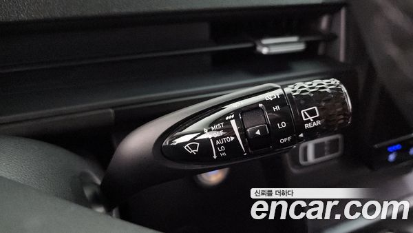 Hyundai Staria 2025, фото 29
