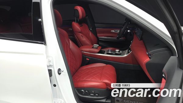 Genesis GV70 2025, фото 15
