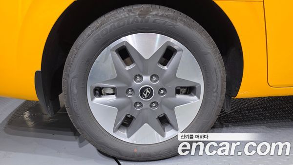 Hyundai Staria 2026, фото 5