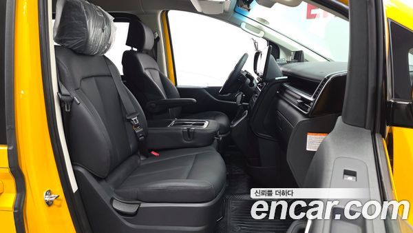 Hyundai Staria 2026, фото 16