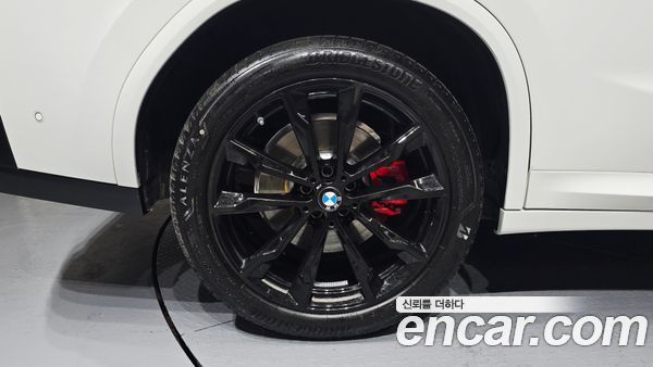 BMW X4 2025, фото 5